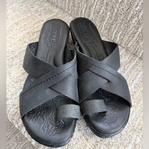 Born Kapri Black leather strappy toe wrap comfort wedge sandals womens 8